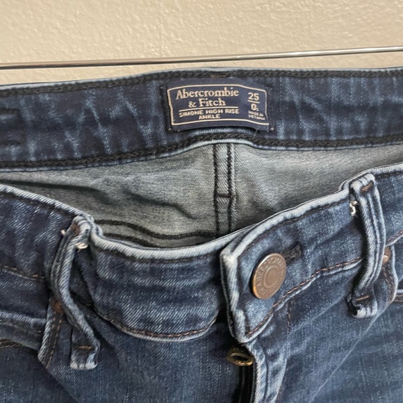 Abercrombie skinny jeans - Picture 4 of 4